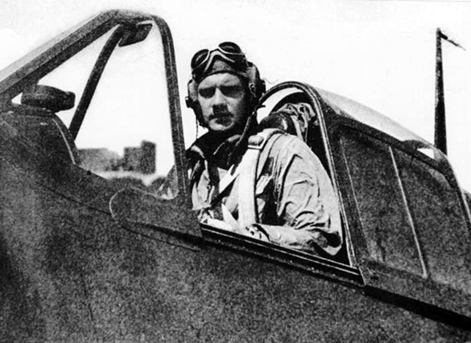 Donald McPherson, last surviving US World War II flying ace, dies in Nebraska at age 103