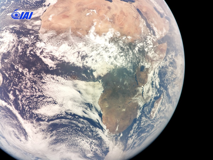Israel Aerospace Industries (IAI) has confirmed that the country’s national communications satellite, Dror 1, has reached its final altitude of 36,000 kilometres and begun its operational mission. The satellite transmitted telemetry verifying the deployment of its solar panels, communication antennas and activation of its main engine, ensuring it was precisely positioned in its intended orbit.