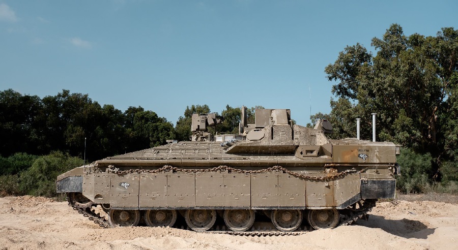Israel’s Defence Procurement Committee has approved a plan valued at approximately $1.5 billion to accelerate the production of tanks and armoured personnel carriers. The programme was presented by Defence Minister Israel Katz and Israel Ministry of Defence Director General, Maj. Gen. (Res.) Amir Baram.