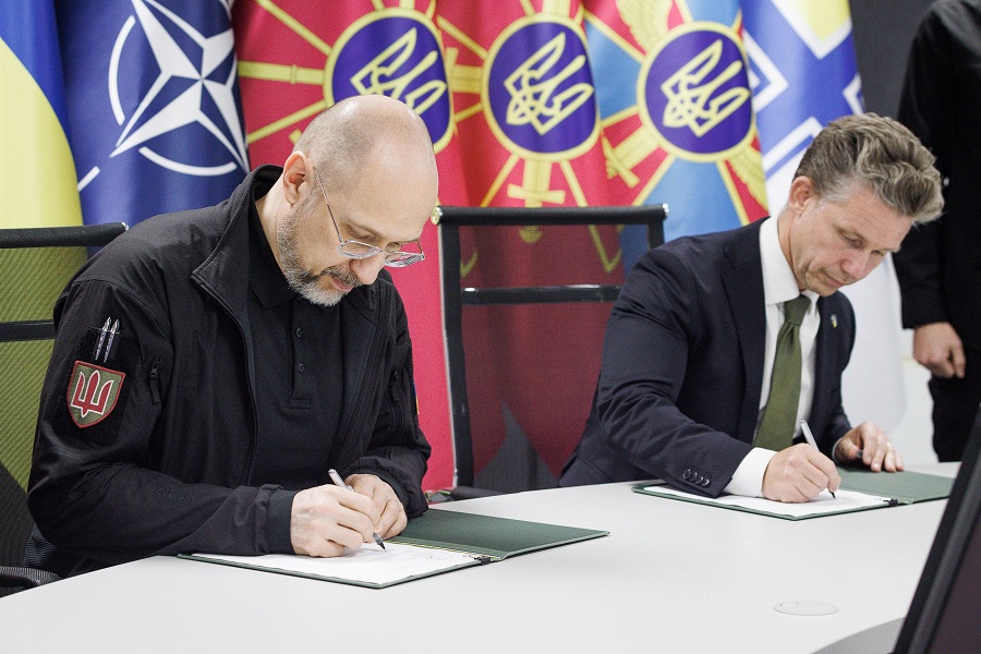 Sweden and Ukraine sign Letter of Intent to jointly produce defence materiel in both countries