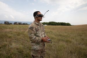 The 173rd Airborne Brigade ‘Sky Soldiers’ has conducted the first test in the United States of an FPV drone against another unmanned aerial vehicle. The trials were carried out as part of the Shank Project with the participation of the U.S. Army Combat Capabilities Development Command Armaments Center (DEVCOM AC).