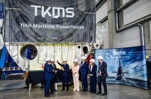 The Canadian delegation, led by Prime Minister Mark Carney and Defence Minister David McGuinty, visited the TKMS shipyard in Kiel on 26 August. They were joined by German Defence Minister Boris Pistorius, Schleswig-Holstein's Minister President Daniel Günther, and other guests, where they gained insights into the 212CD programme.