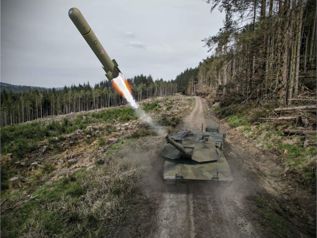 MBDA announces development of Akeron MBT tank-launched guided missile at DSEI 2025
