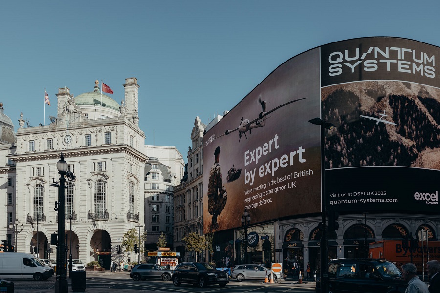 Quantum Systems has announced a long-term commitment to the United Kingdom with the creation of Quantum-Systems Ltd. UK, following the full acquisition of Nordic Unmanned UK. The German company plans investments of up to €50 million over the next five years, aimed at building on local competencies, capacities and value chains.