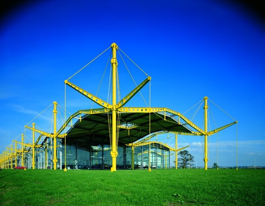 Tekever has announced a new manufacturing facility in Swindon, expanding its UK operations with the opening of its largest site to date. The facility will be located in The Spectrum Building, a Grade II-listed landmark designed by Sir Norman Foster and featured in the James Bond film A View to a Kill.