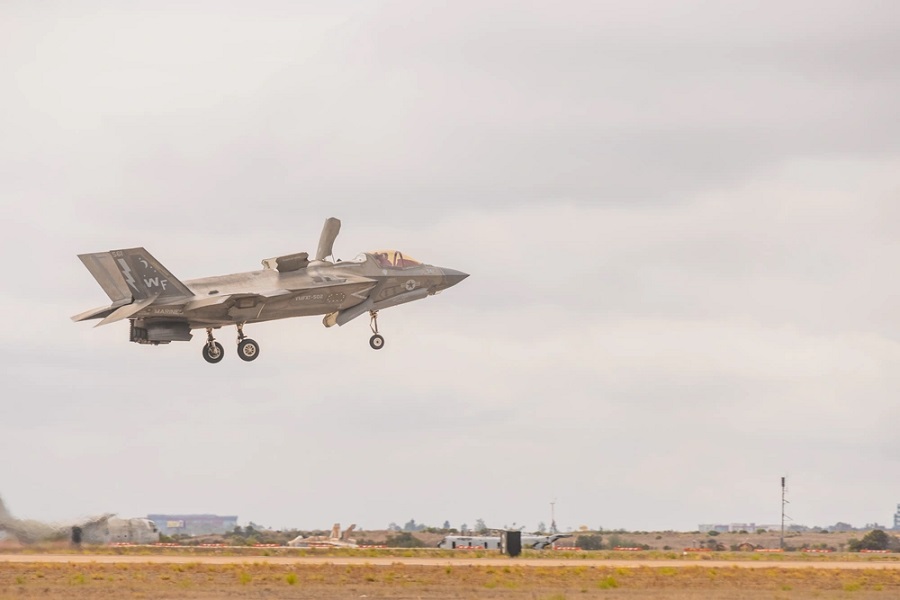 U.S. Marine Corps demonstrates F-35B Lightning II capabilities at Miramar Airshow in San Diego
