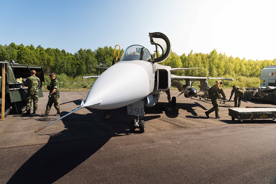 Sweden extends Gripen maintenance contract with Saab as government boosts air force capabilities
