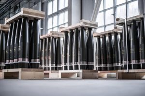 Czechoslovak Group (CSG) has launched licensed production of large-calibre ammunition in Ukraine via its partner, Ukrajinska Bronetechnika (Ukrainian Armor). The agreement includes a licence, production know-how, and key components supplied by CSG, significantly enhancing Ukraine’s domestic capability to produce artillery ammunition.