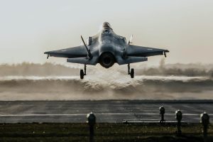 Collins Aerospace and the Royal Netherlands Air and Space Force have signed a contract to build a new military avionics service centre in the Netherlands to support European F-35 and CH-47F fleets. The agreement establishes a multi-decade, government-owned and contractor-operated partnership.