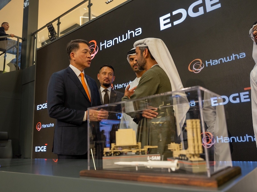 EDGE and Hanwha sign agreement to explore advanced air and missile defence cooperation for UAE