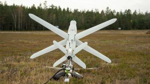 The Swedish Defence Materiel Administration (FMV) is developing a new facility at its Karlsborg test site for advanced trials of unmanned aerial, ground-based and, to some extent, maritime systems. This initiative is driven by lessons learned from the battlefield in Ukraine and aims to improve Sweden’s capability to counter evolving drone threats.