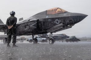 Companies involved in the F-35 programme are urging the federal and Quebec governments to support plans for a maintenance hub north of Montreal, which could serve both Canadian and American fleets. The work would proceed only if public funds cover security upgrades and if the United States approves the use of the site.