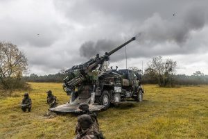 The Ministry of National Defence of Lithuania has signed a contract with KNDS France for the acquisition of 30 CAESAR Mk II self-propelled howitzers, marking the country’s second purchase of the system. Valued at approximately EUR 252 million, it is Lithuania’s largest-ever defence procurement from France.