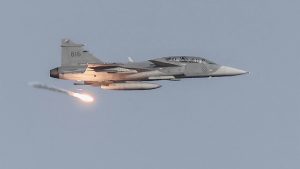 Swedish and British armed forces conducted the Viking flame trials at Donna Nook Air Weapons Range in Lincolnshire between 10 and 14 November. The aim was to strengthen self protection capabilities and improve the survivability of NATO combat aircraft.