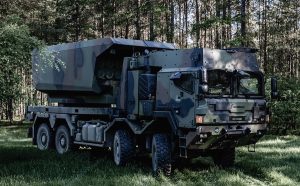Rheinmetall and EM&E Group, through Rheinmetall Expal Munitions, have submitted a joint proposal to Spain’s Ministry of Defence for the SILAM High Mobility Rocket Launcher System as a national alternative to the existing programme. The proposal has been developed with the aim of defining a viable Spanish solution in the shortest possible time.