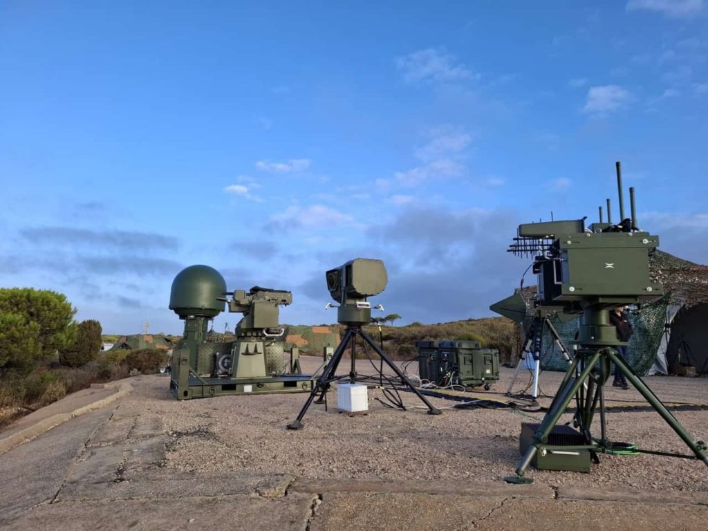 Spain has deployed its Crow counter-UAS system to Lithuania to support the detection, surveillance and neutralisation of drones posing potential threats to military units and infrastructure. The deployment is intended to strengthen air defence and protection measures on NATO’s eastern flank.