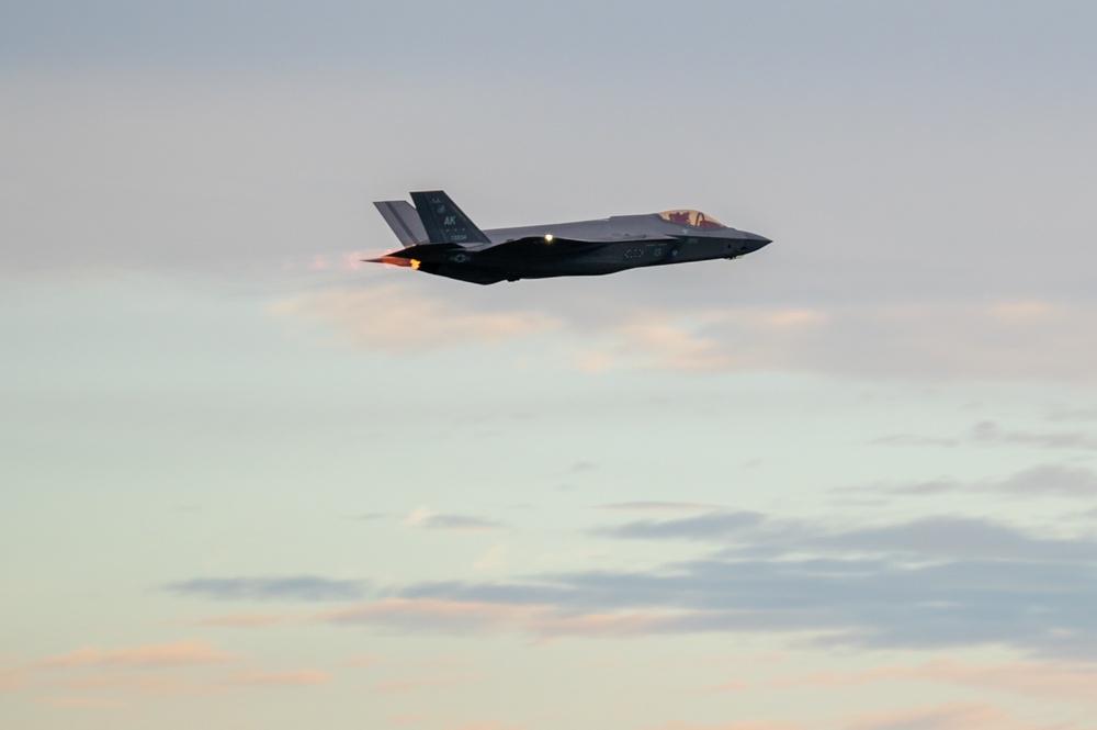 U.S. Air Force deploys 356th F-35A squadron to Kadena Air Base under Pacific fighter rotation scheme