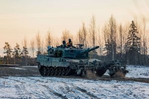 Finland’s Minister of Defence, Antti Häkkänen, has selected Rovaniemi as the location for NATO’s Forward Land Forces Multinational Staff Element in Finland. The decision confirms the establishment of a permanent NATO staff presence in Northern Finland as part of the Forward Land Forces framework.