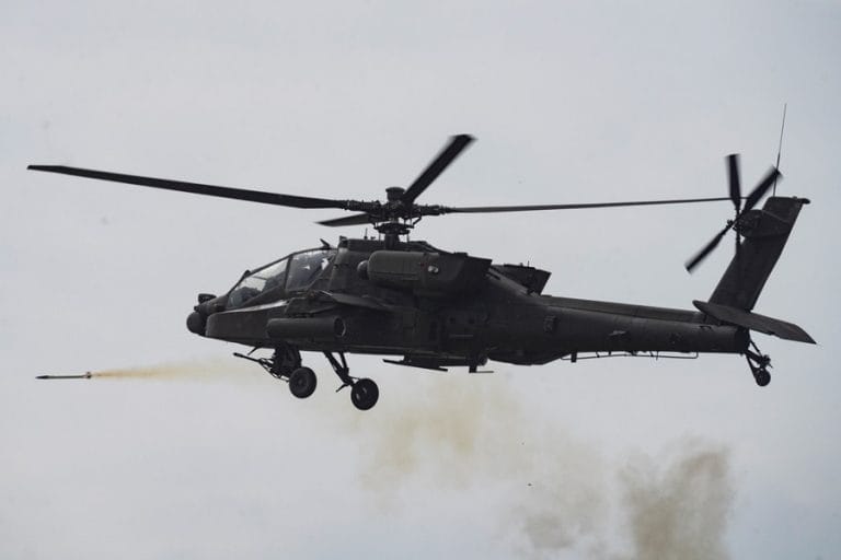 The U.S. Army has successfully demonstrated the ability of AH-64E Apache helicopters to detect