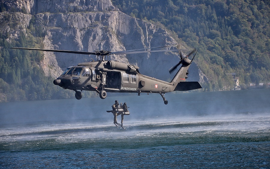 Austria buys twelve UH-60M Black Hawk helicopters from the United States