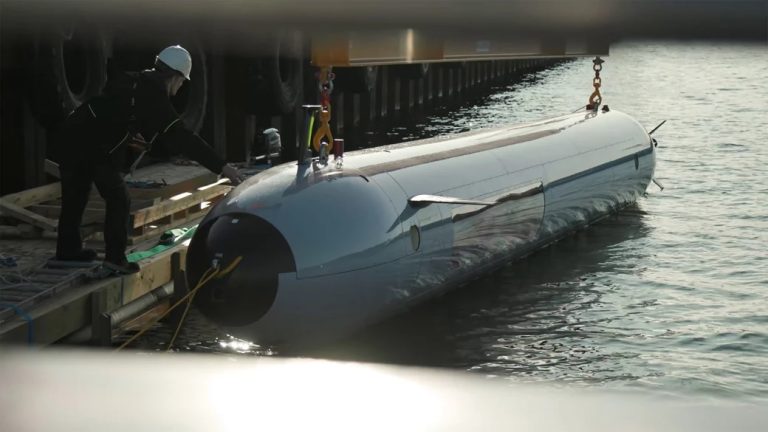 Kongsberg Discovery announced the successful completion of the factory acceptance testing for the first production model of the HUGIN Endurance
