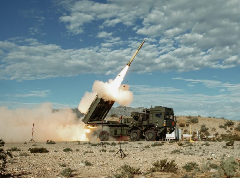 Lockheed Martin and Rheinmetall have successfully completed the first live fire test of the Global Mobile Artillery Rocket System (GMARS) launcher. The test took place at White Sands Missile Range in New Mexico and marked a key milestone in the development of the new long-range precision fires system.