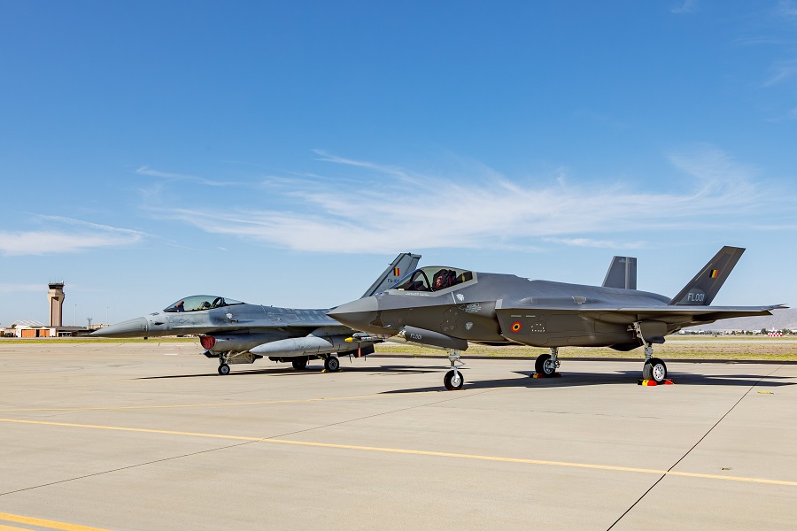 Luke AFB hosts Belgian Chief of Defence for F-35 Lightning II training engagement