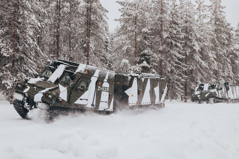 Micropol Fiberoptic has signed a contract with BAE Systems Hägglunds for the delivery of field tactical fiber optic communication systems. The contract order is significant and includes deliveries until 2028.