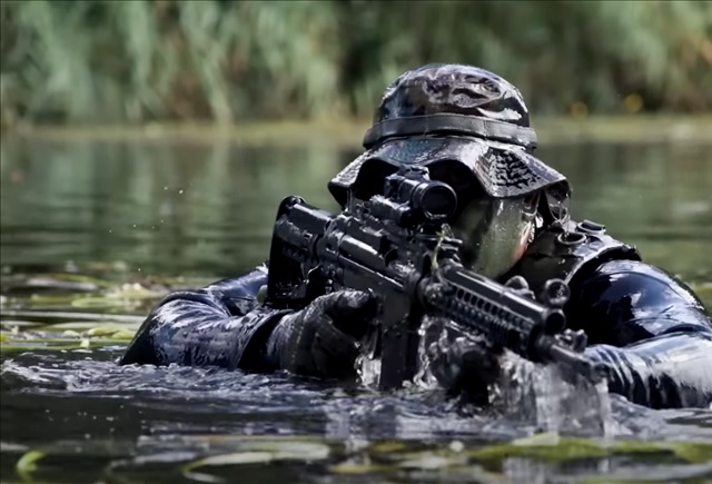 NATO Marines – on land and sea [VIDEO]