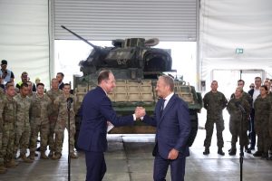 Poland and U.S. strengthen defence ties with new loan agreement