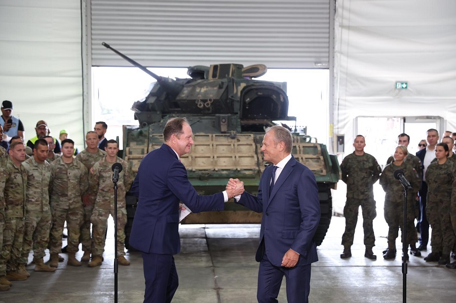 Poland and U.S. strengthen defence ties with new loan agreement