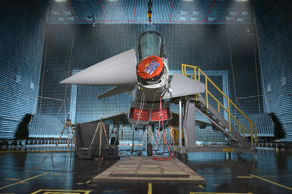 RAF: Eurofighter Typhoon aircraft equipped with ECRS Mk2 radar system completes testing