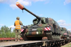 Reinforcing the European defence industry [BRIEFING]
