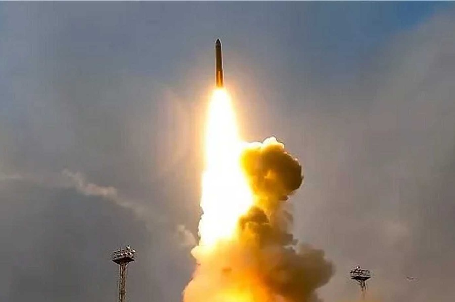 Zelenskyy warns of possible Oreshnik ballistic missile strike as Ukraine prepares air defences