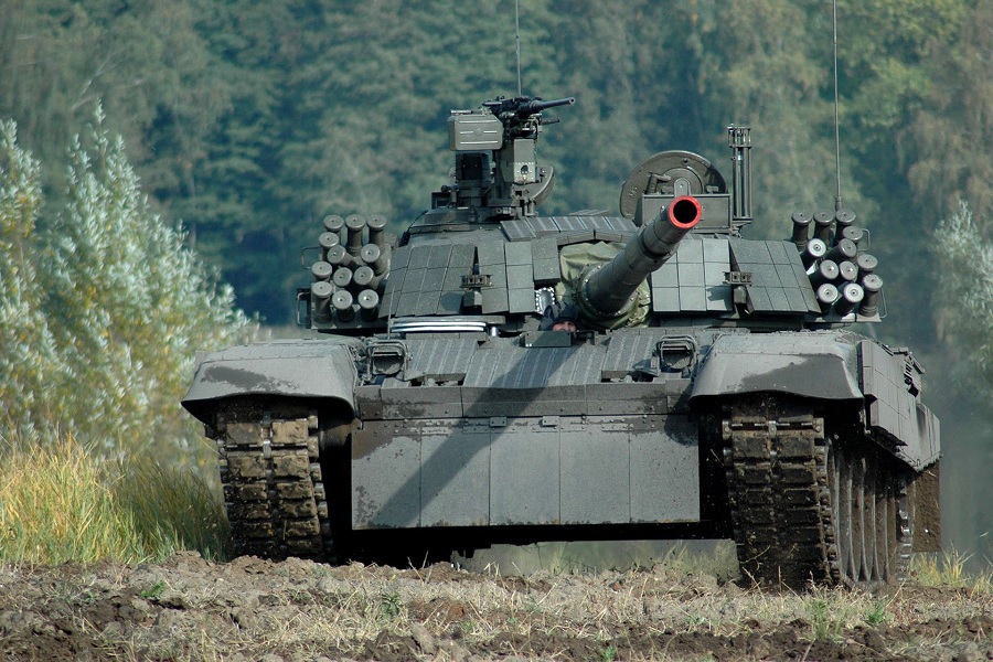 Stoltenberg: Western countries delivered 230 tanks to Ukraine