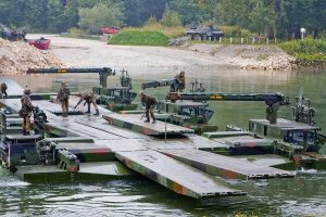 The Netherlands to deliver minehunters and M3 bridge to Ukraine