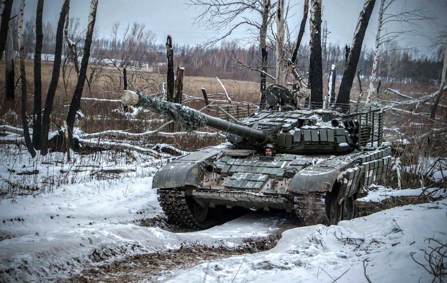 US and Netherlands to fund transfer of 90 T-72B tanks to Ukraine