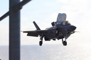 Amphibious assault ship USS Kearsarge achieves milestone as F-35B Lightning II jets conduct first flight operations