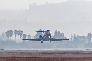 Gulfstream G300 completes first flight as new super-midsize jet enters full test programme