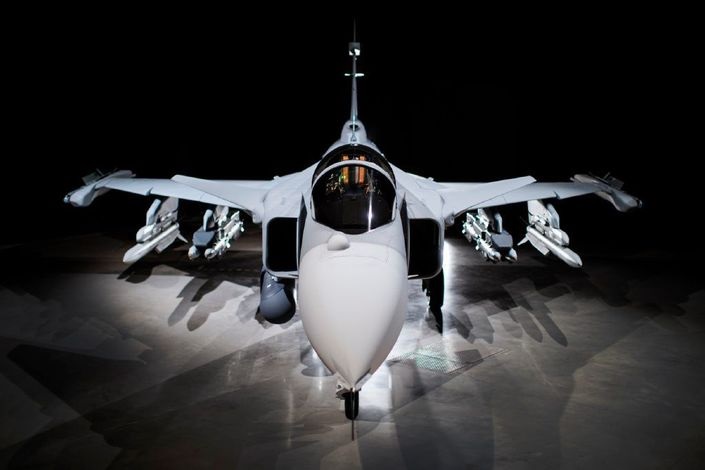 The Swedish Armed Forces officially received their first JAS 39 Gripen E fighter aircraft during a handover ceremony on 20 October 2025 at the Skaraborg Air Wing (F 7) in Såtenäs. The event marks a key milestone in Sweden’s air power modernisation