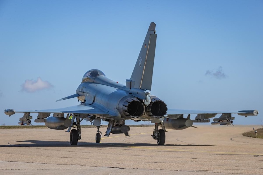 German Eurofighters hand over NATO Air Policing mission in Romania to RAF Typhoons after extended deployment