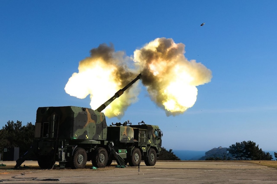 Hanwha Aerospace unveils K9MH wheeled self-propelled howitzer as new contender for U.S. Army artillery modernisation