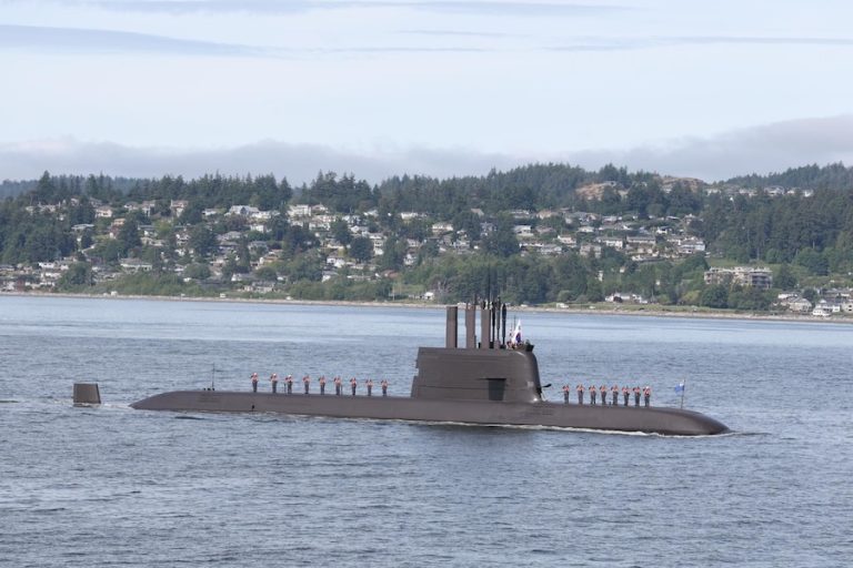 A Republic of Korea Navy KSS-III submarine built by Hanwha Ocean has arrived at Canadian Forces Base Esquimalt in British Columbia after a voyage of more than 14,000 km from South Korea. The submarine, Dosan Ahn Changho, reached Canada on 23 May 2026 after departing Jinhae Naval Base on 25 March.