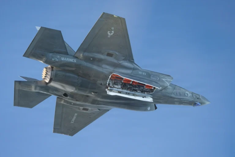 Lockheed Martin F-35B Lightning II completes first test flight with SPEAR 3 precision strike missile