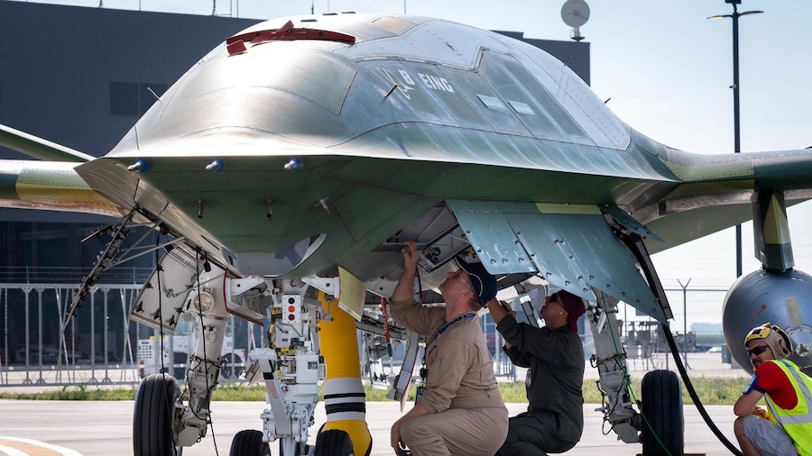 Boeing says U.S. Navy’s first MQ-25A Stingray completes second test flight as unmanned refueler moves toward carrier operations