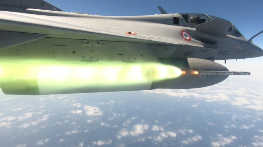 Dassault targets stronger Rafale deliveries in 2026 as backlog holds at 208 jets and new anti-drone weapon enters service