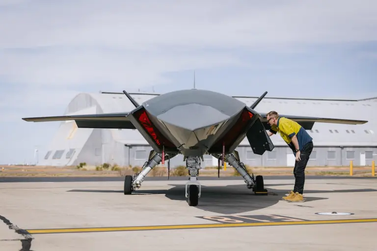 HENSOLDT has joined Boeing’s German MQ-28 Ghost Bat industry team after the companies signed a Memorandum of Understanding at the Farnborough International Air Show. The agreement formalises HENSOLDT’s role in supporting Boeing’s Collaborative Combat Aircraft offer for the German Air Force.