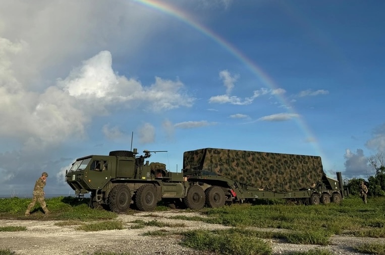 U.S. Army deploys Dark Eagle hypersonic missiles during Valiant Shield exercise in the Western Pacific
