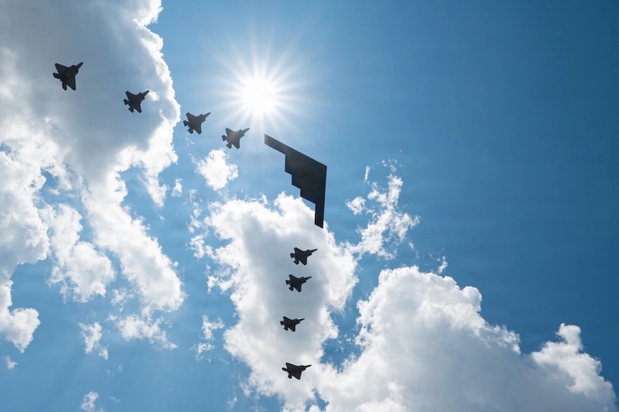 B-2 Spirit showcases U.S. global strike reach in Washington flyover with F-35 and F-22 fighters at Freedom 250 Grand Prix