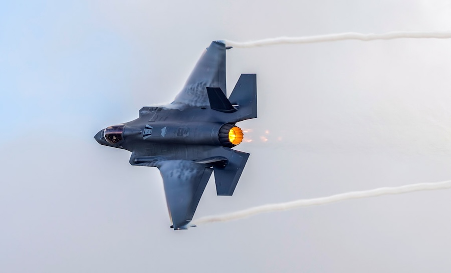 Danish F-35 Lightning II fighters conduct live precision strike training with 500-pound and 2,000-pound guided bombs at Oksbøl range